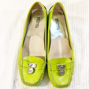 VGUC MICHAEL KORS Lime Green Loafers (fit sz 9)